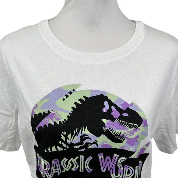 Jurassic World Tee Shirt Plus XXL 100% Cotton Short Sleeves Universal Studios - Picture 3 of 9